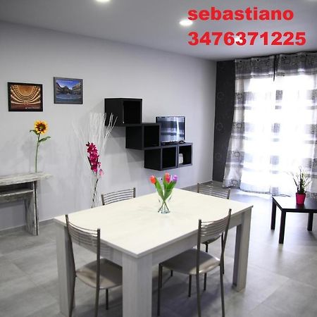 Casa Di Sara Apartment คาตาเนีย ภายนอก รูปภาพ